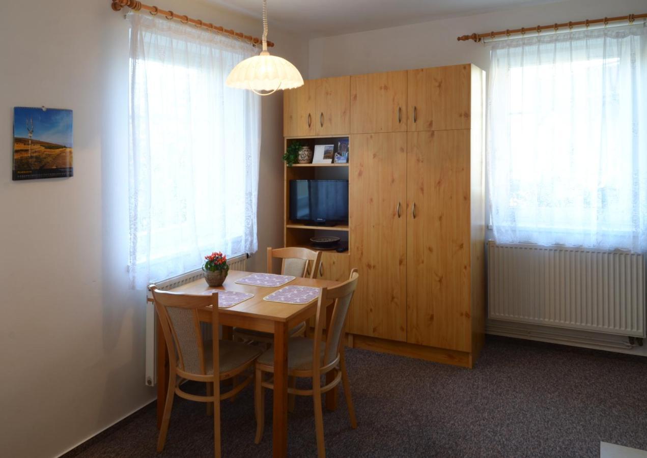 Apartman 300 Janské Lázně Kültér fotó